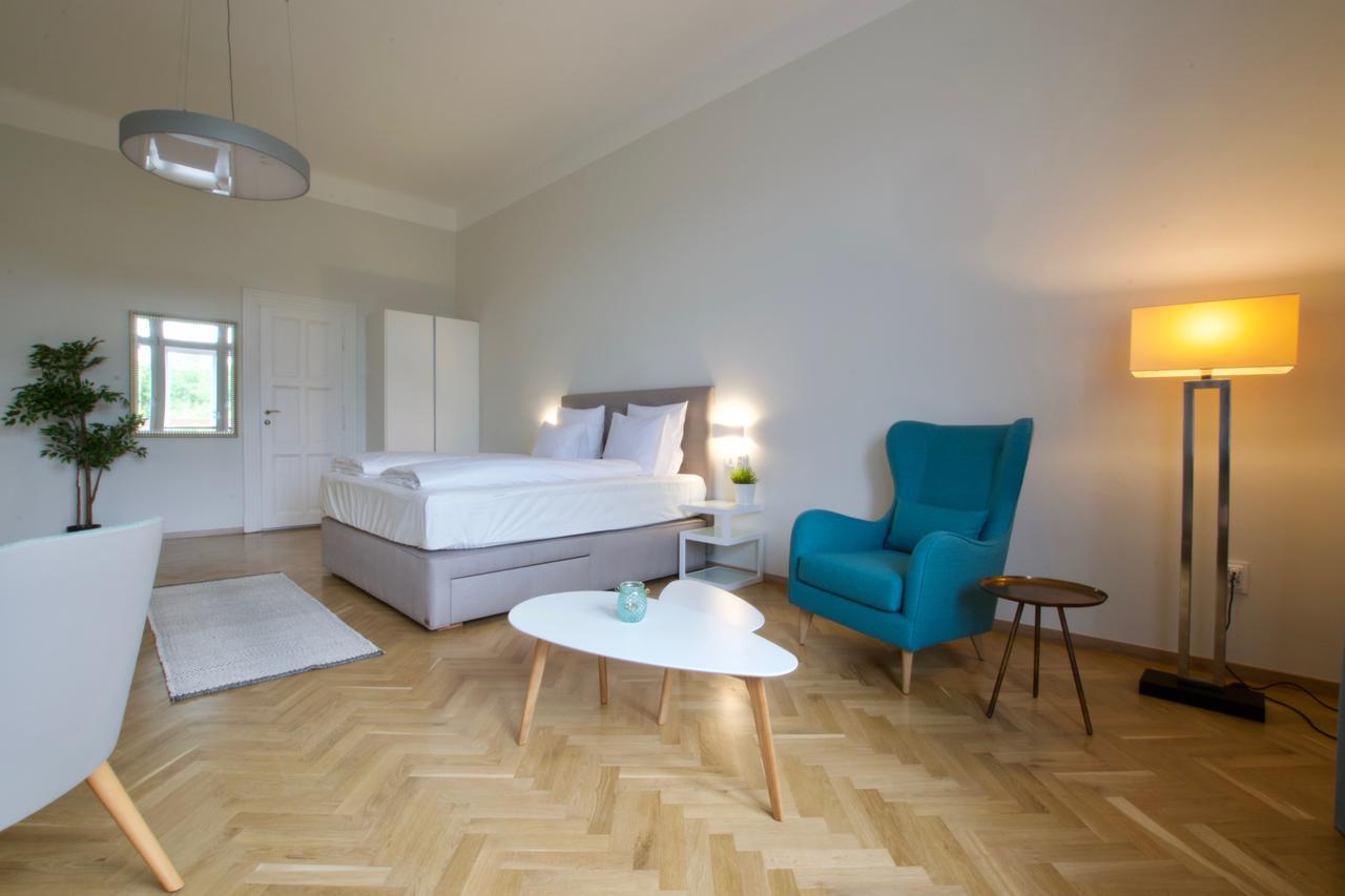 Europest Luxury Suites Budapest Luaran gambar