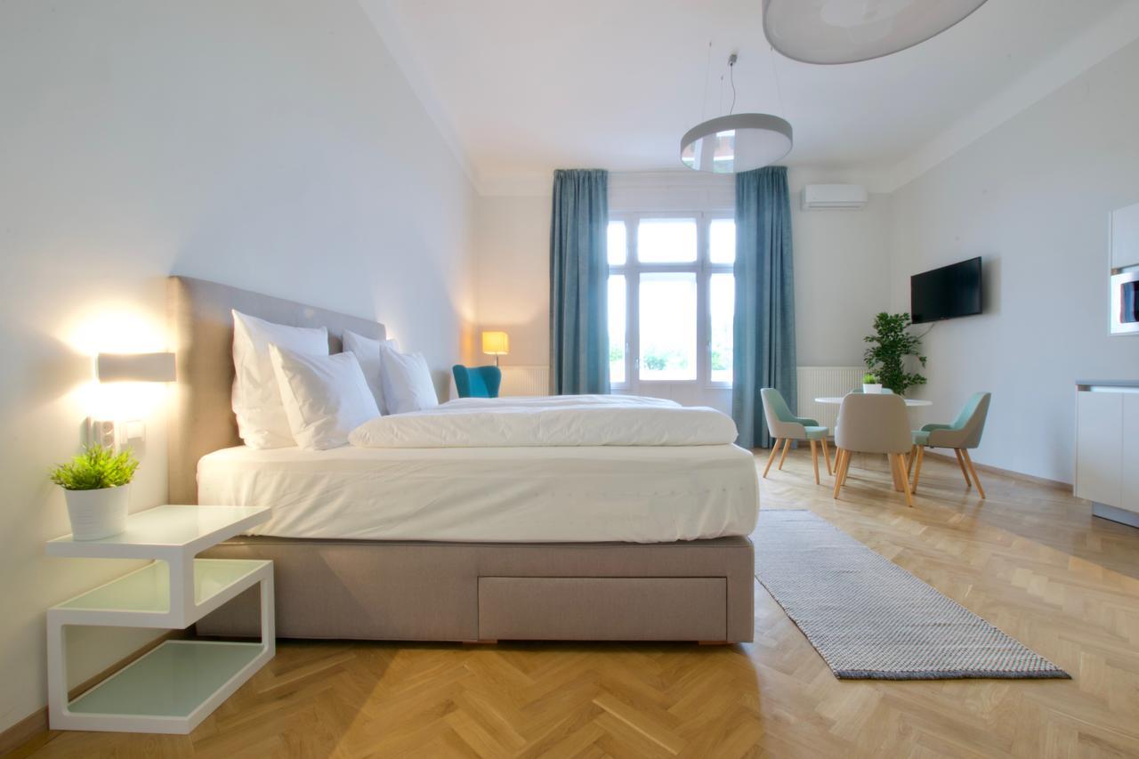 Europest Luxury Suites Budapest Luaran gambar